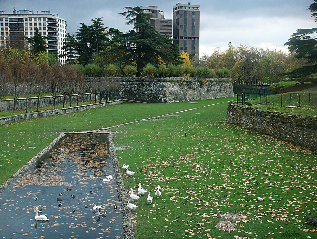 jardines-de-la-taconera-pamplona.jpg